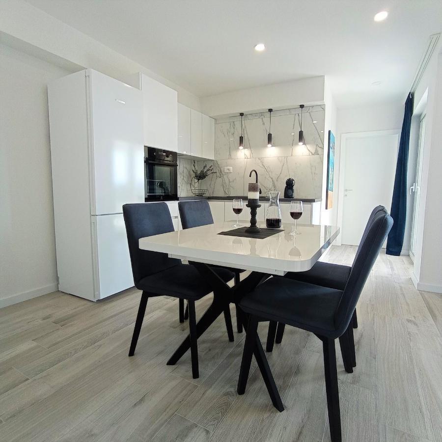 Apartments Mirko Mimice Eksteriør bilde
